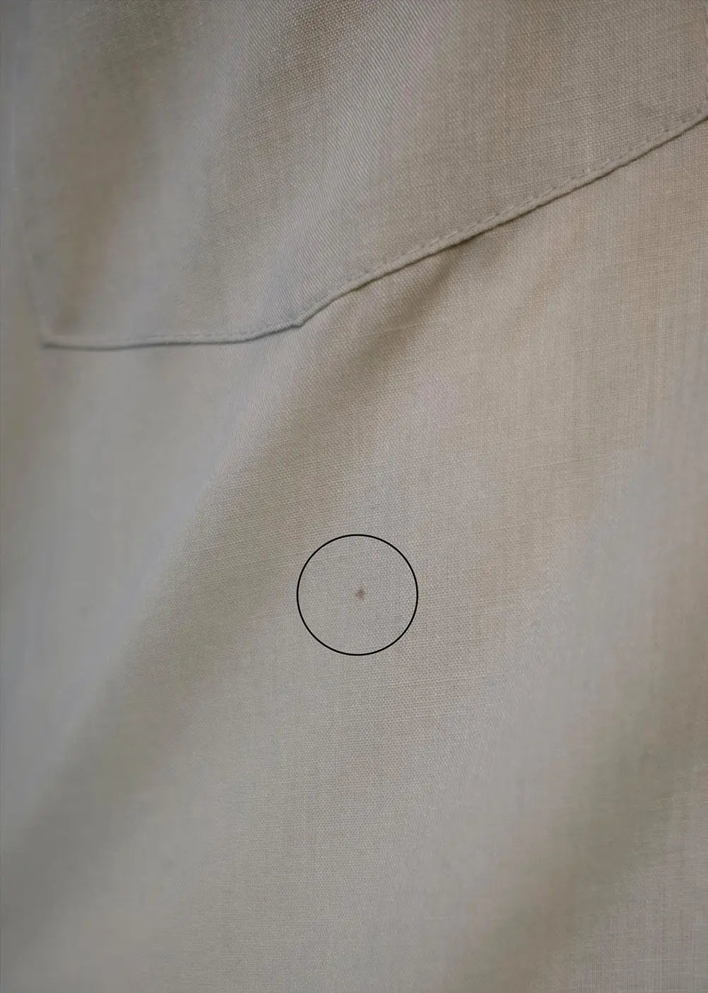Chemisette loop collar Arrow